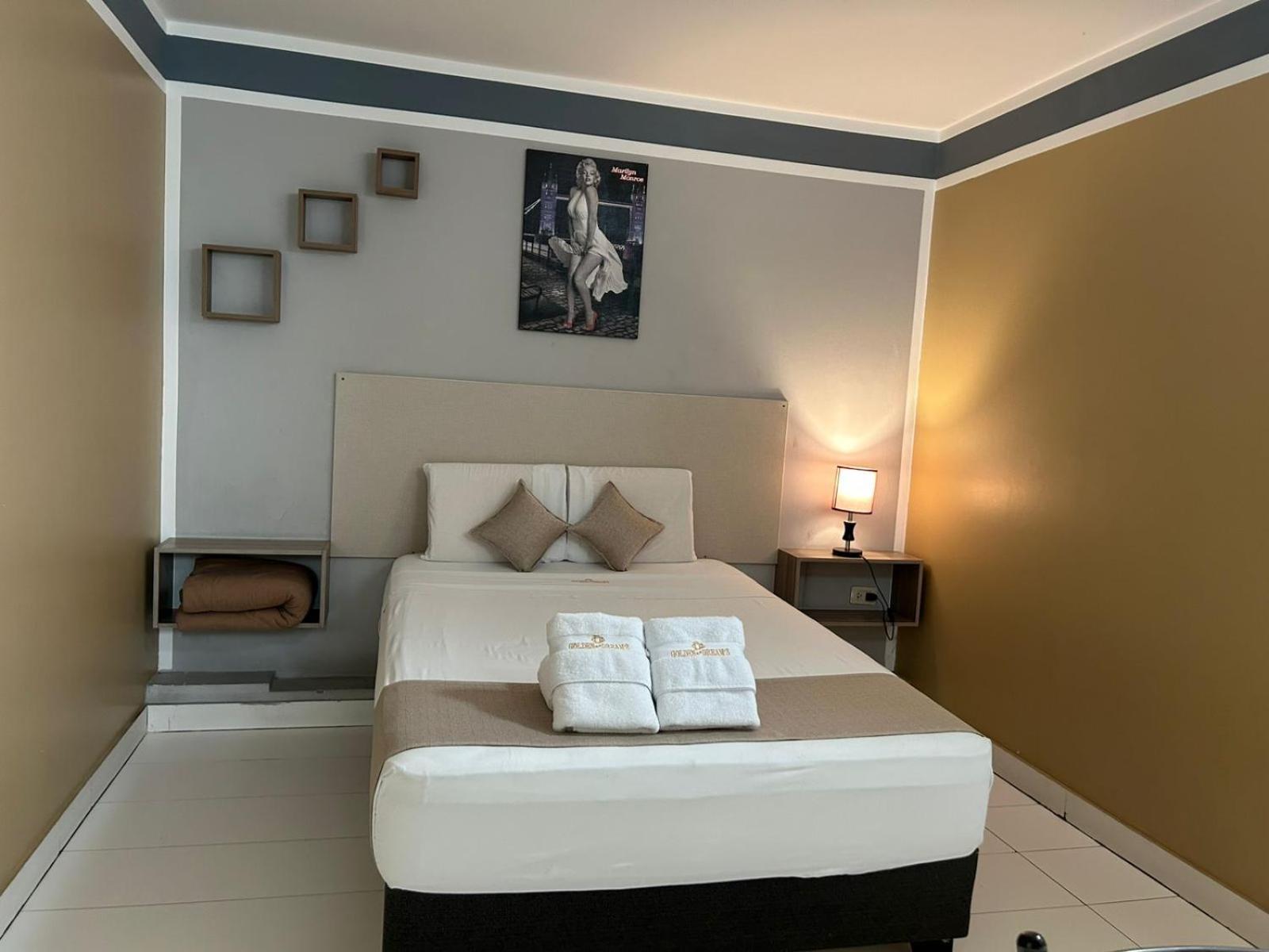 Golden Dream'S Hotel Lima Luaran gambar